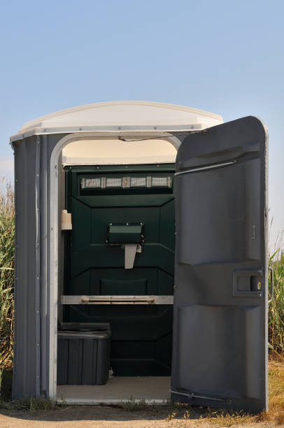 Best Porta potty rental near me  in Rancho Laveras, CA